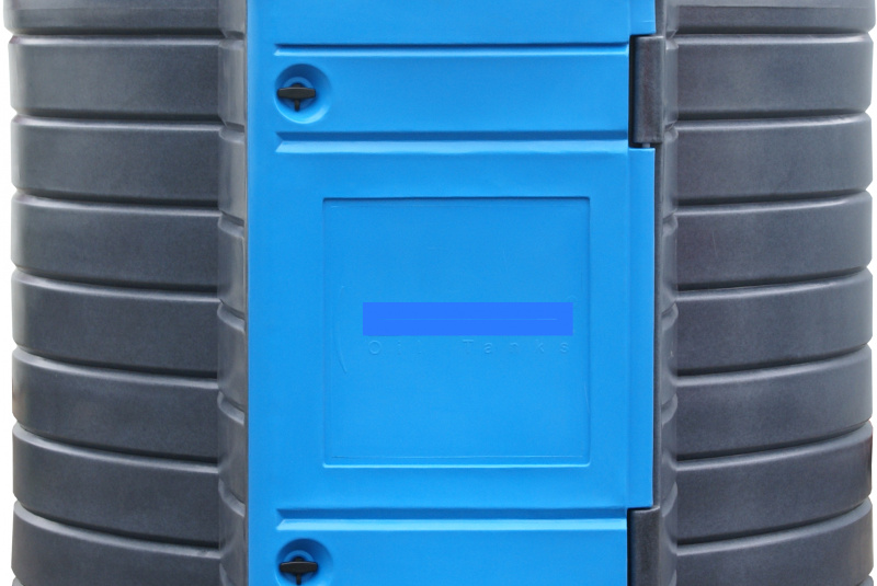 Nádrže na AdBlue / Swimmer SW 5000 AdBlue - foto Nádrže na AdBlue / Swimmer SW 5000 AdBlue - foto